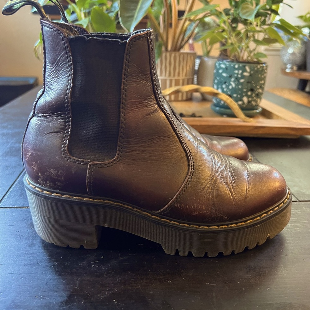 Doc Marten Rometty Red boots